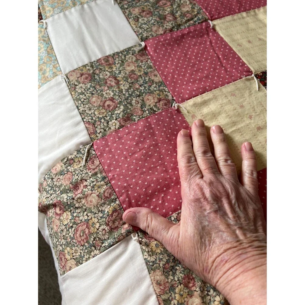 Hand Tied Patchwork Quilt: Soft, Easy Patch Design